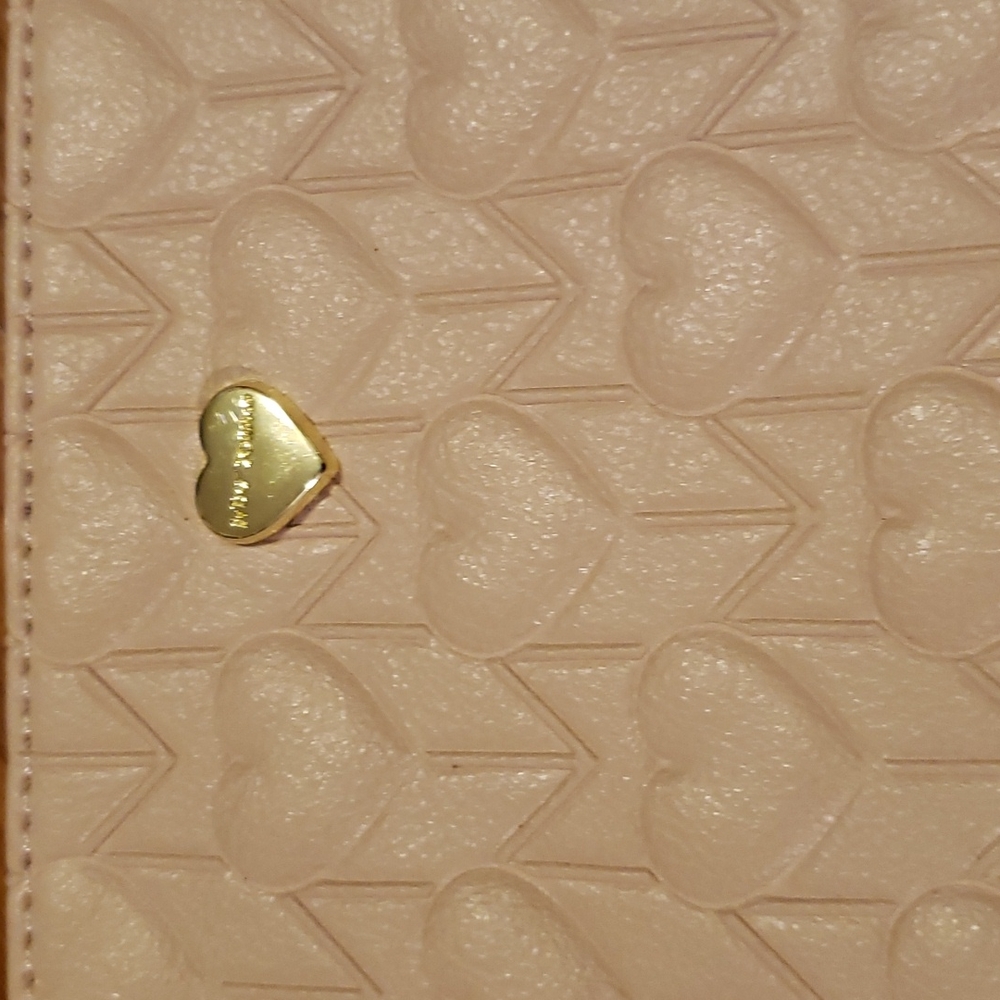 Betsey Johnson Dog Mom Crossbody Bag - Picture 2 of 6